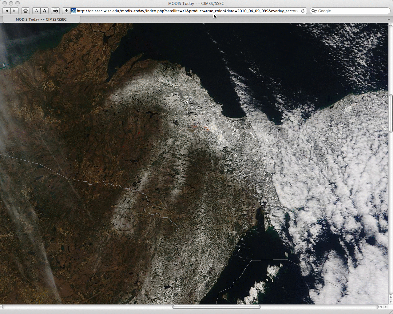 250-meter resolution MODIS true color and false color images (centered near Marquette, Michigan)