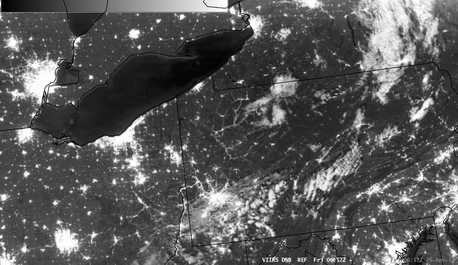 Suomi NPP VIIRS 0.7 Âµm Day/Night Band and IR brightness temperature difference 