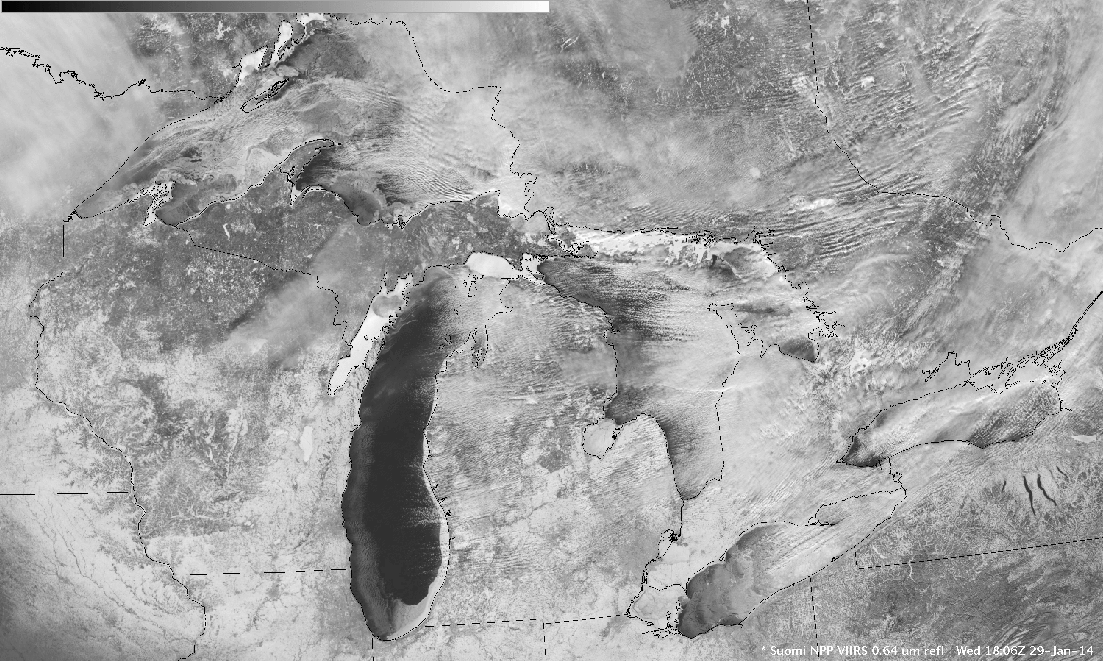 Suomi NPP VIIRS 0.64 Âµm visible channel and Snow/cloud discrimination RGB images