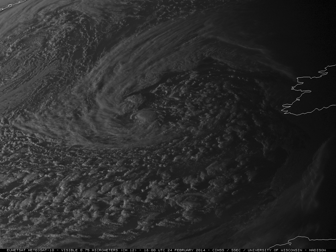 Meteosat-10 0.75 Âµm visible channel and 10.8 Âµm IR channel images at 18:00 UTC
