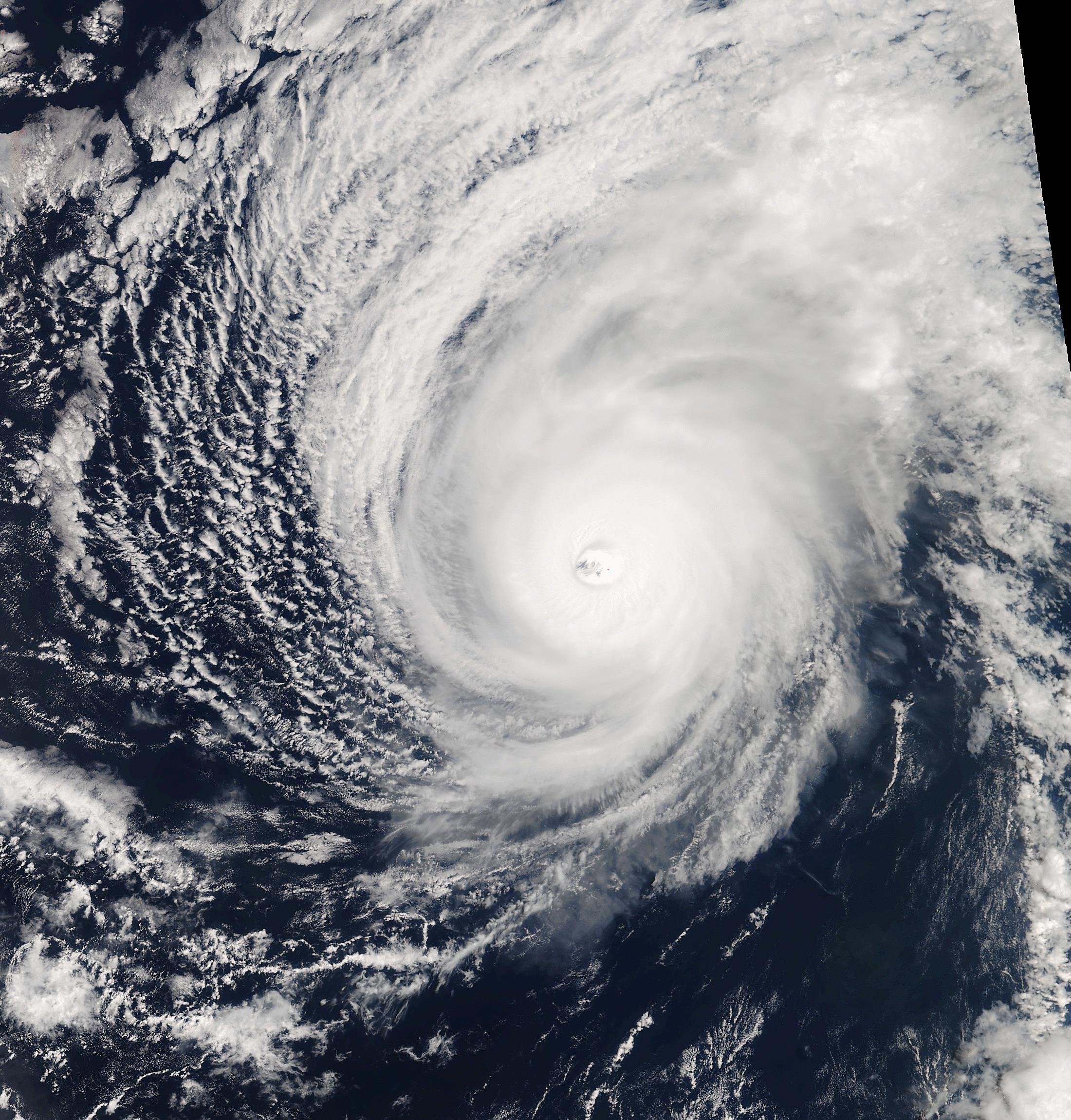 Suomi NPP True Color Imagery of Iselle, 2300 UTC 4 August 2014 (click to enlarge)