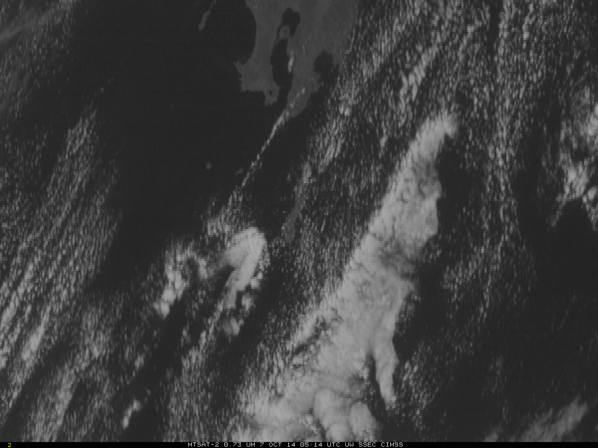 MTSAT-2 0.73 µm visible channel image at 0514 UTC (click to enlarge)