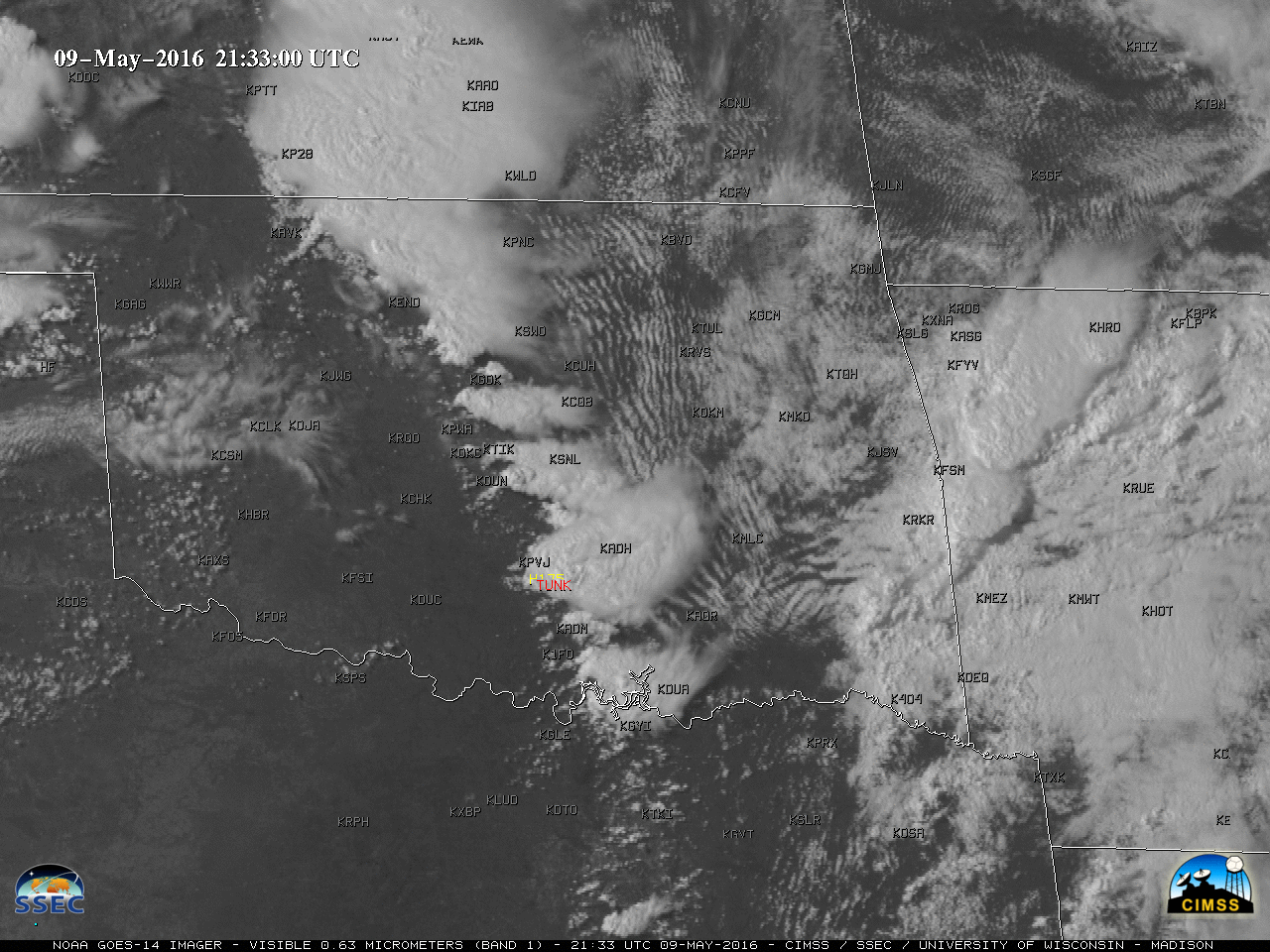 GOES-14 Visible (0.63 um) images, with SPC storm reports [click to play MP4 animation]