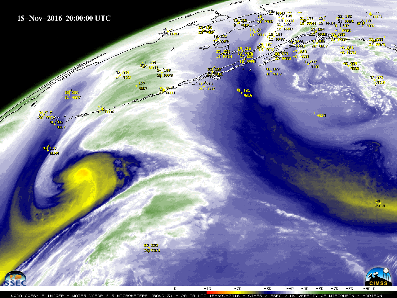 GOES-15 Water Vapor (6.5 µm) images, with hourly surface and buoy/ship reports [click to play MP4 animation]