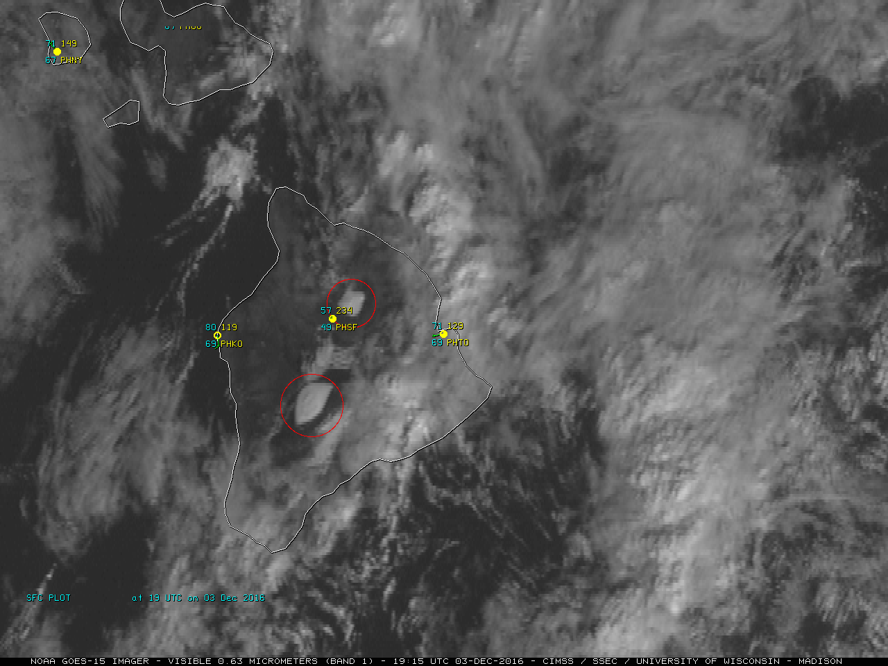 GOES-15 Visible (0.63 µm) images, with hourly surface reports [click to play animation]