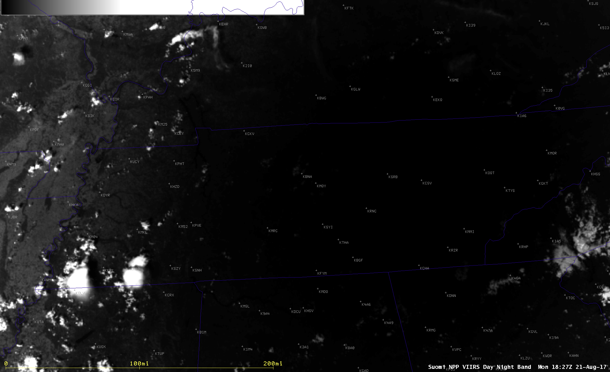 Suomi NPP VIIIRS Day/Night Band (0.7 µm) and Infrared Window (11.45 µm) images [click to enlarge]