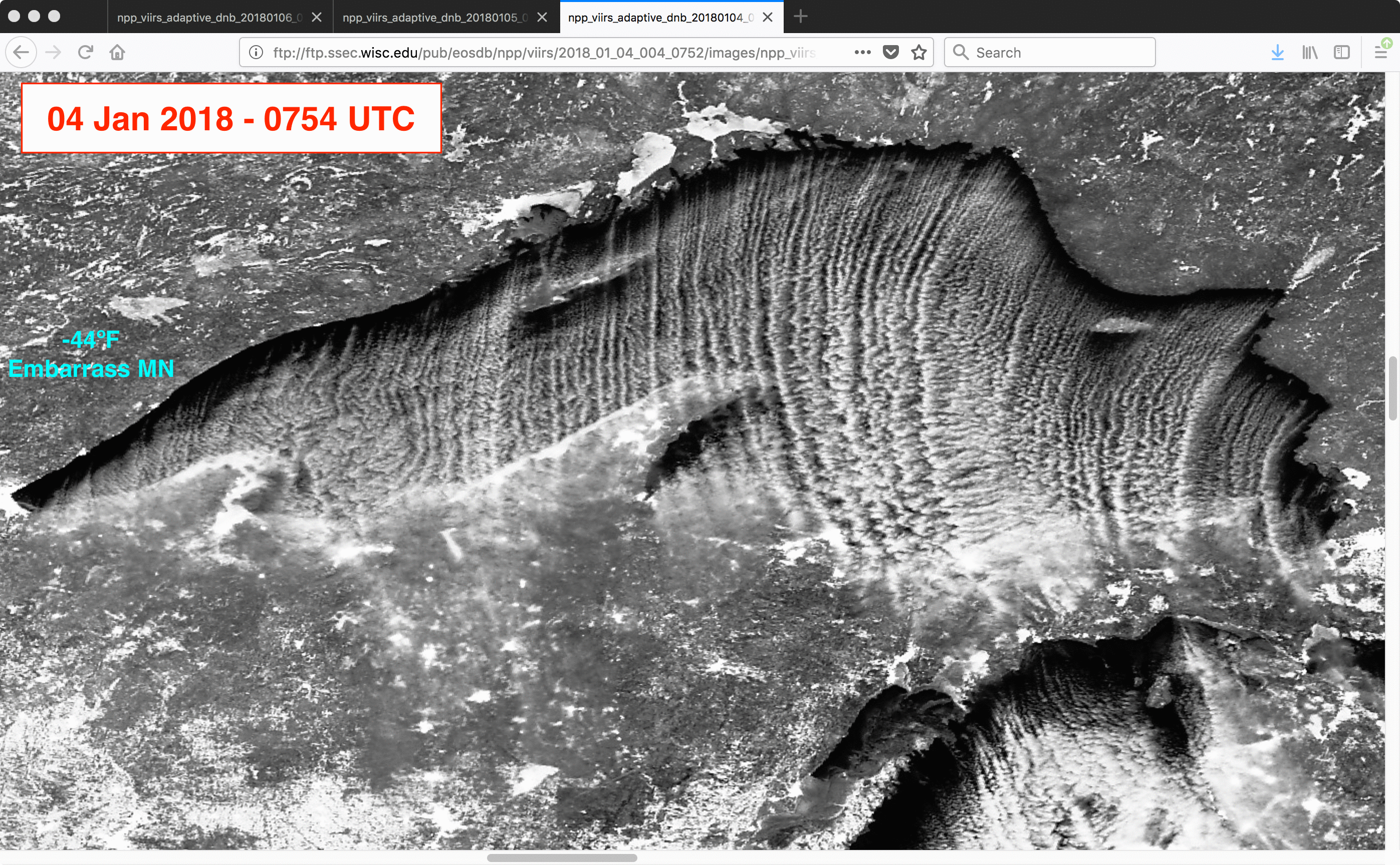 Suomi NPP VIIRS Day/Night Band (0.7 µm) images, with morning minimum temperatures at Embarrass, Minnesota [click to enlarge]