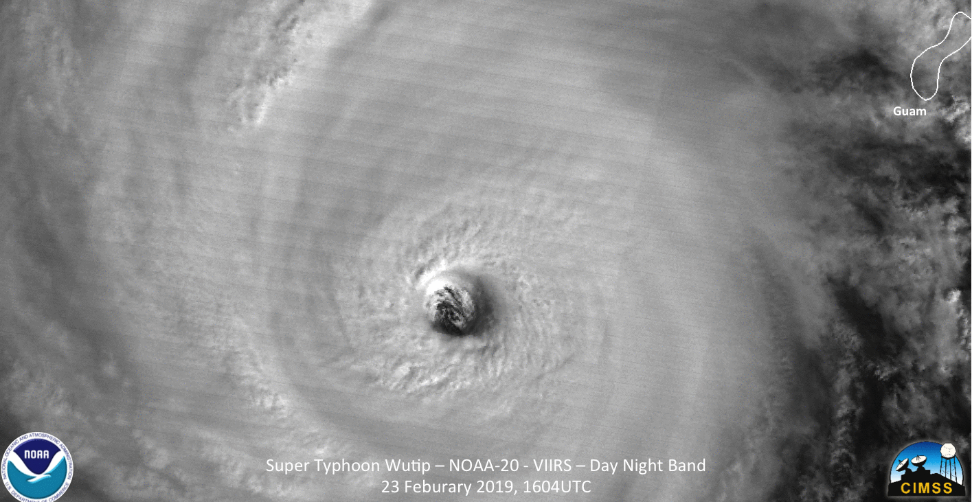 NOAA-20 VIIRS Day/Night Band (0.7 µm) and Infrared Window (11.45 µm) images at 1604 UTC [click to enlarge]